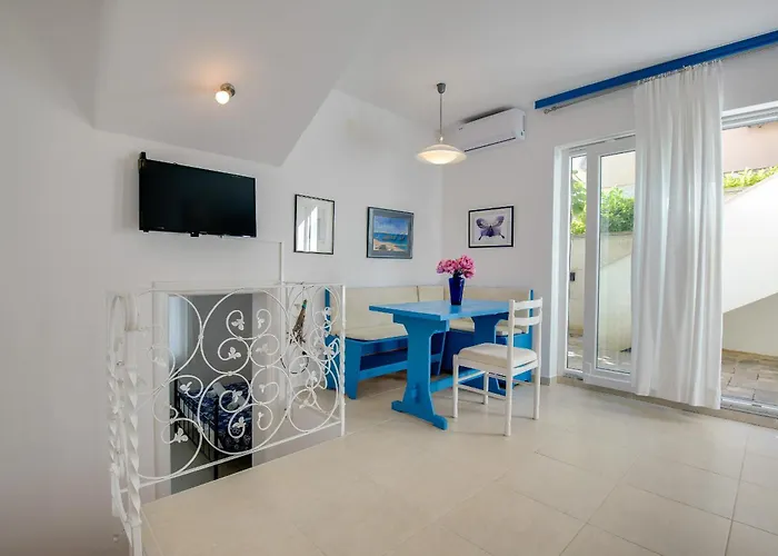 Dada Apartment *